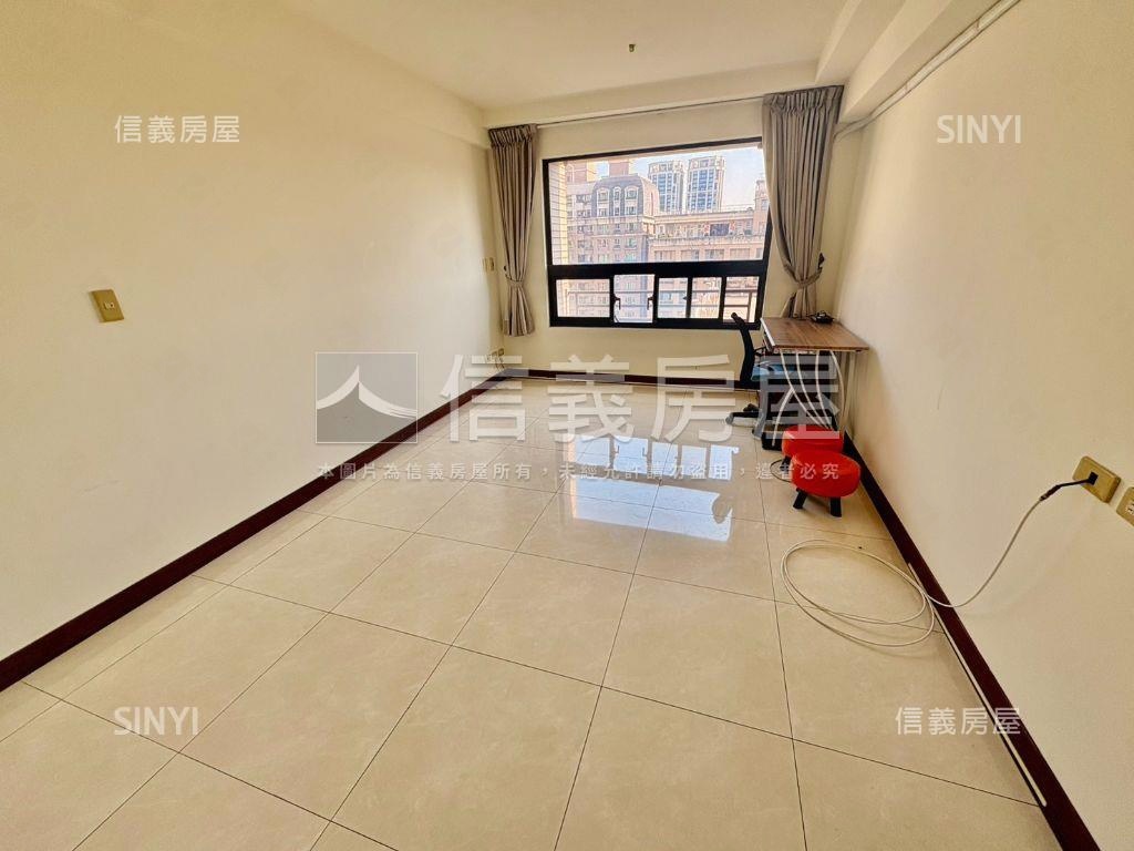 四季向陽高樓美景房屋室內格局與周邊環境