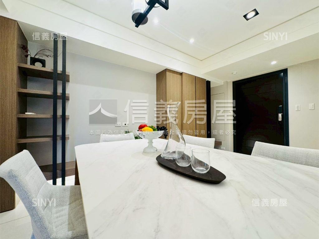 精裝戀戀四房平車房屋室內格局與周邊環境