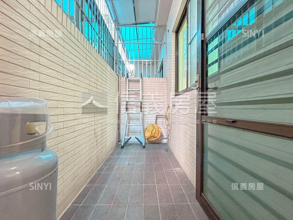 氣派｜大面寬邊間雙車透天房屋室內格局與周邊環境