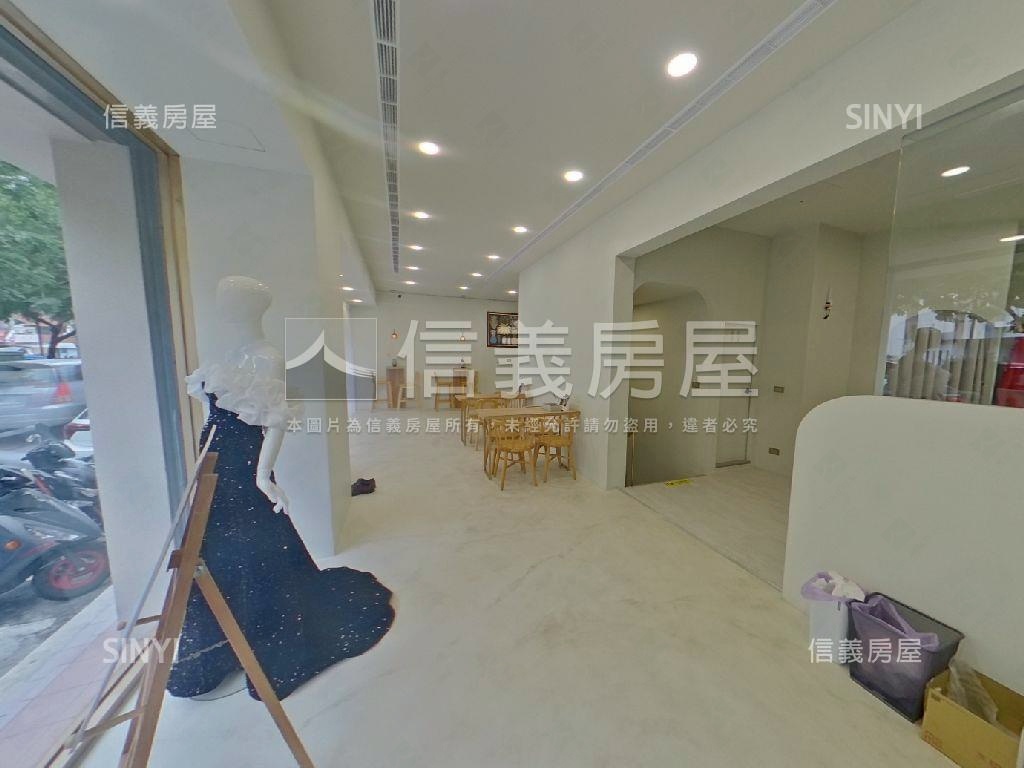 園道第一排大面寬優質金店房屋室內格局與周邊環境