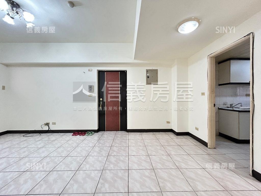 ☆大墩學區低總價三房車位房屋室內格局與周邊環境