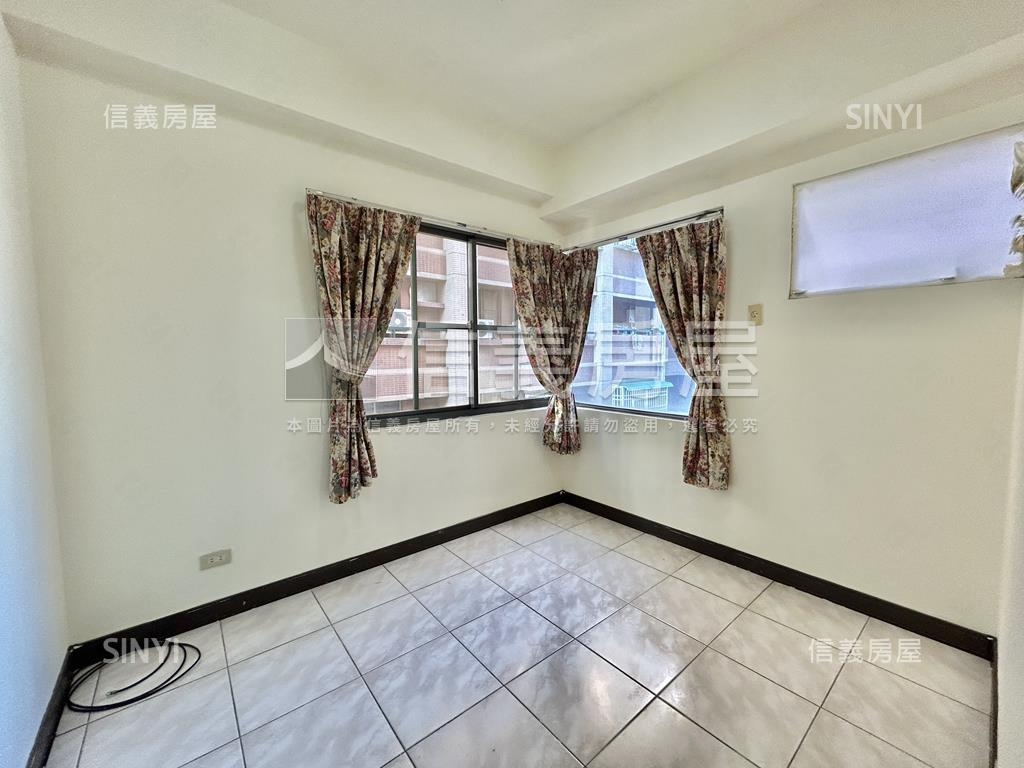 ☆大墩學區低總價三房車位房屋室內格局與周邊環境