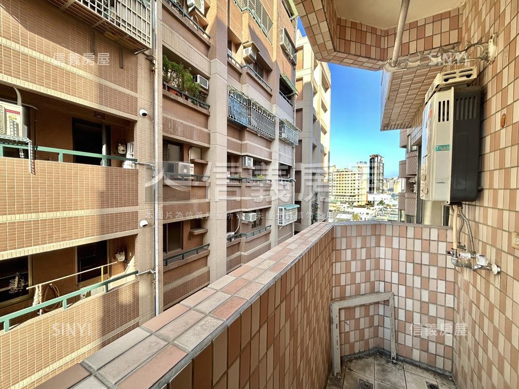 ☆大墩學區低總價三房車位房屋室內格局與周邊環境