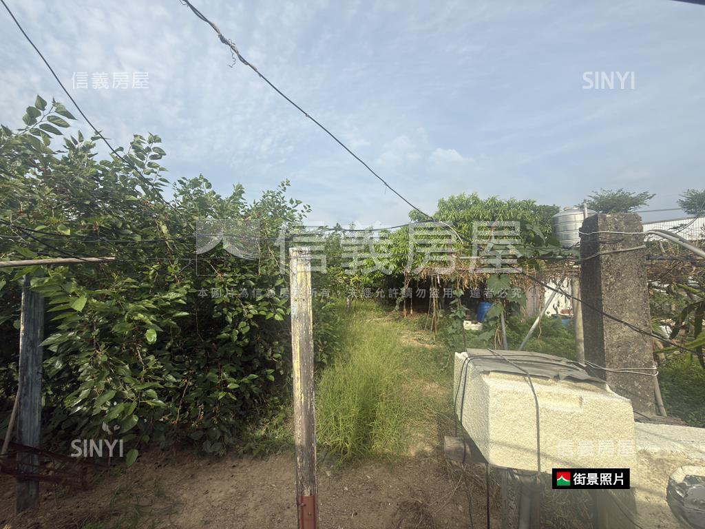 雙臨路大面寬美農地房屋室內格局與周邊環境