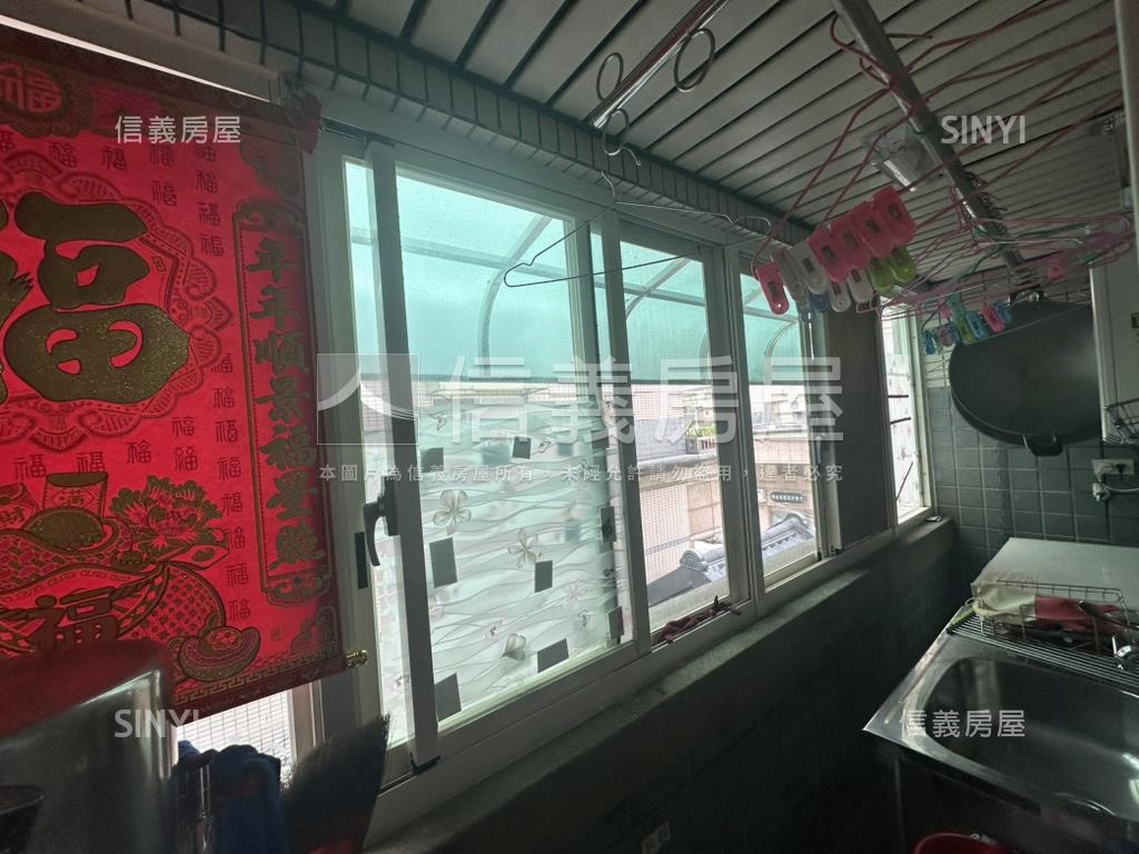 上安學區大空間低總價樓店房屋室內格局與周邊環境