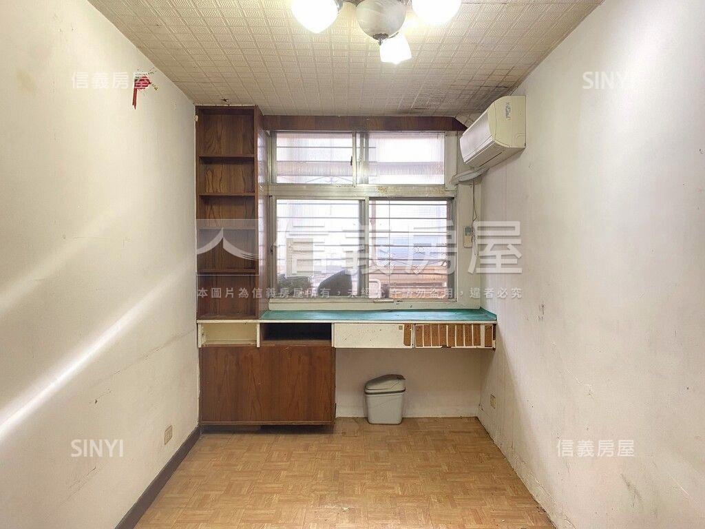 森林公園電梯三房房屋室內格局與周邊環境