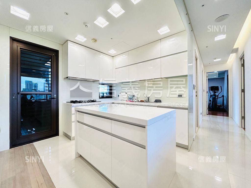 國揚天喆至尊景觀房屋室內格局與周邊環境