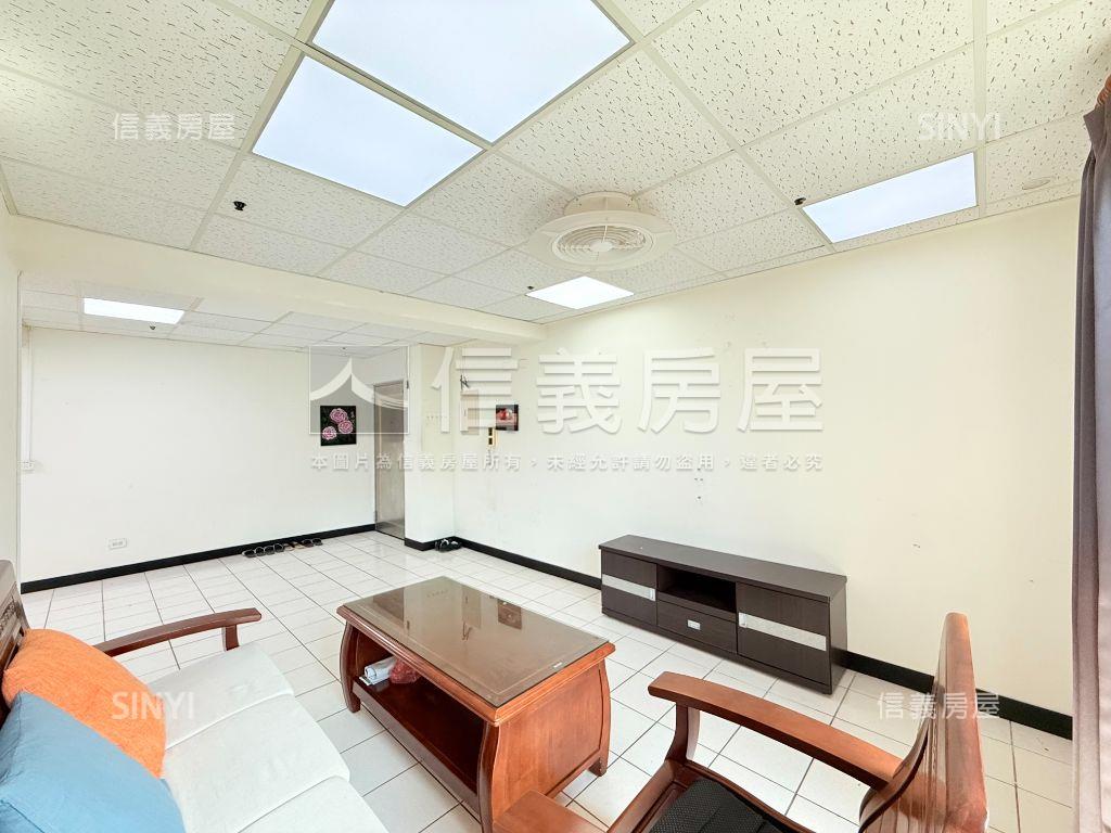 文心經典四房超級讚房屋室內格局與周邊環境