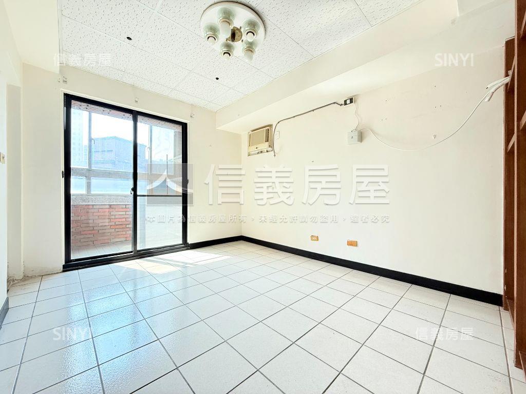 文心經典四房超級讚房屋室內格局與周邊環境
