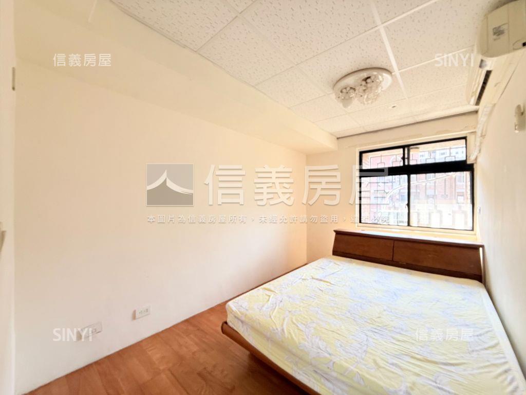 文心經典四房超級讚房屋室內格局與周邊環境