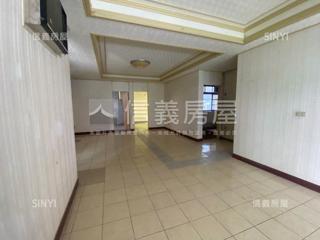 民生圓環三房邊間美寓房屋室內格局與周邊環境