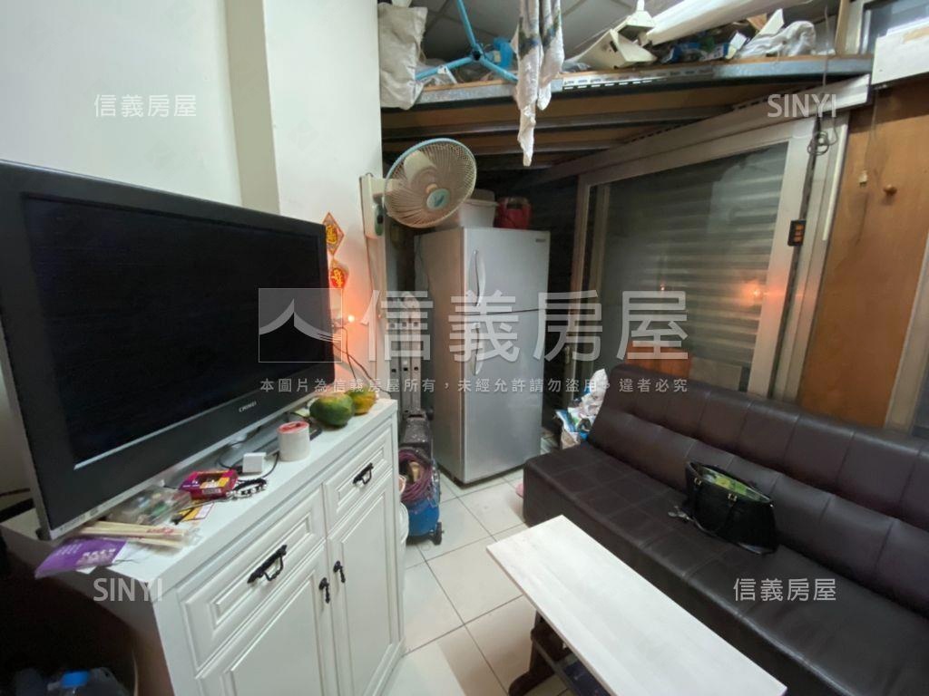 瓊林路稀有店面房屋室內格局與周邊環境