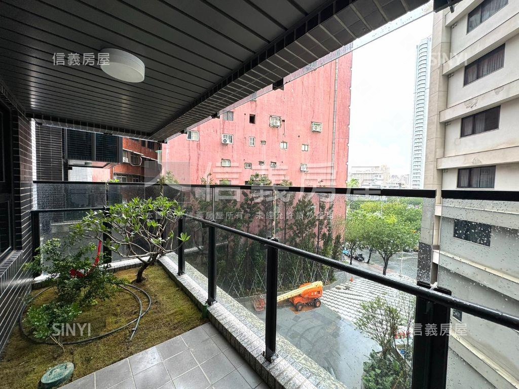 民生臻愛三房平車房屋室內格局與周邊環境