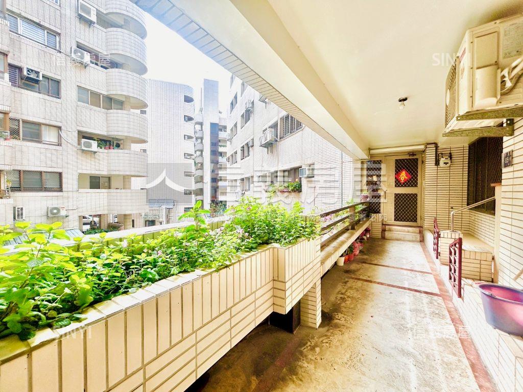 專任園邸園大三房美屋房屋室內格局與周邊環境