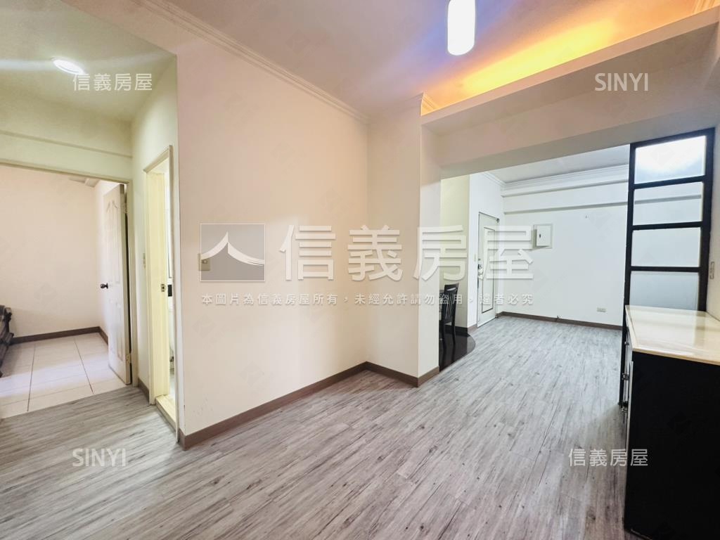 摩登歐洲大三房平面車位房屋室內格局與周邊環境