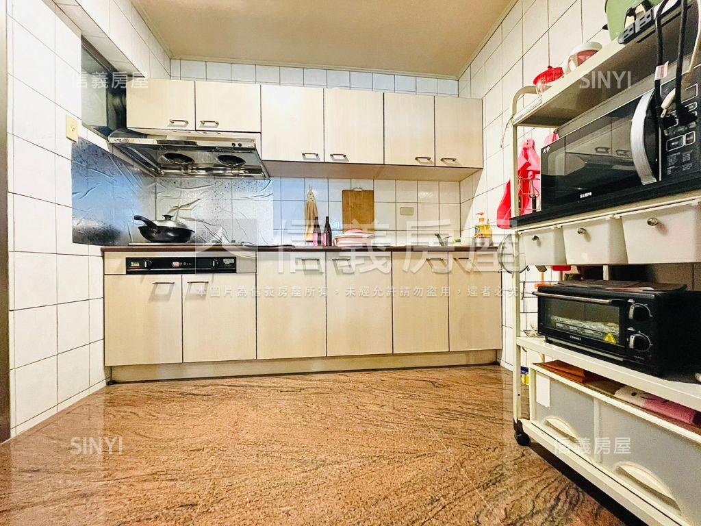 都會假期｜景觀三房平車宅房屋室內格局與周邊環境