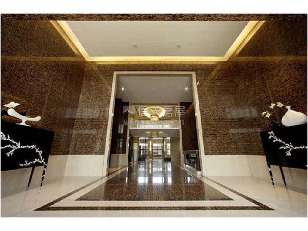 ★中港ＴｈｅＯＮＥ樓店３房屋室內格局與周邊環境