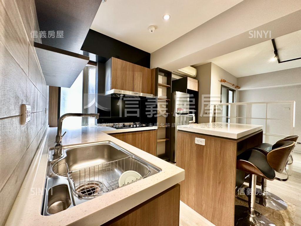 漂亮！西屯二房車位房屋室內格局與周邊環境