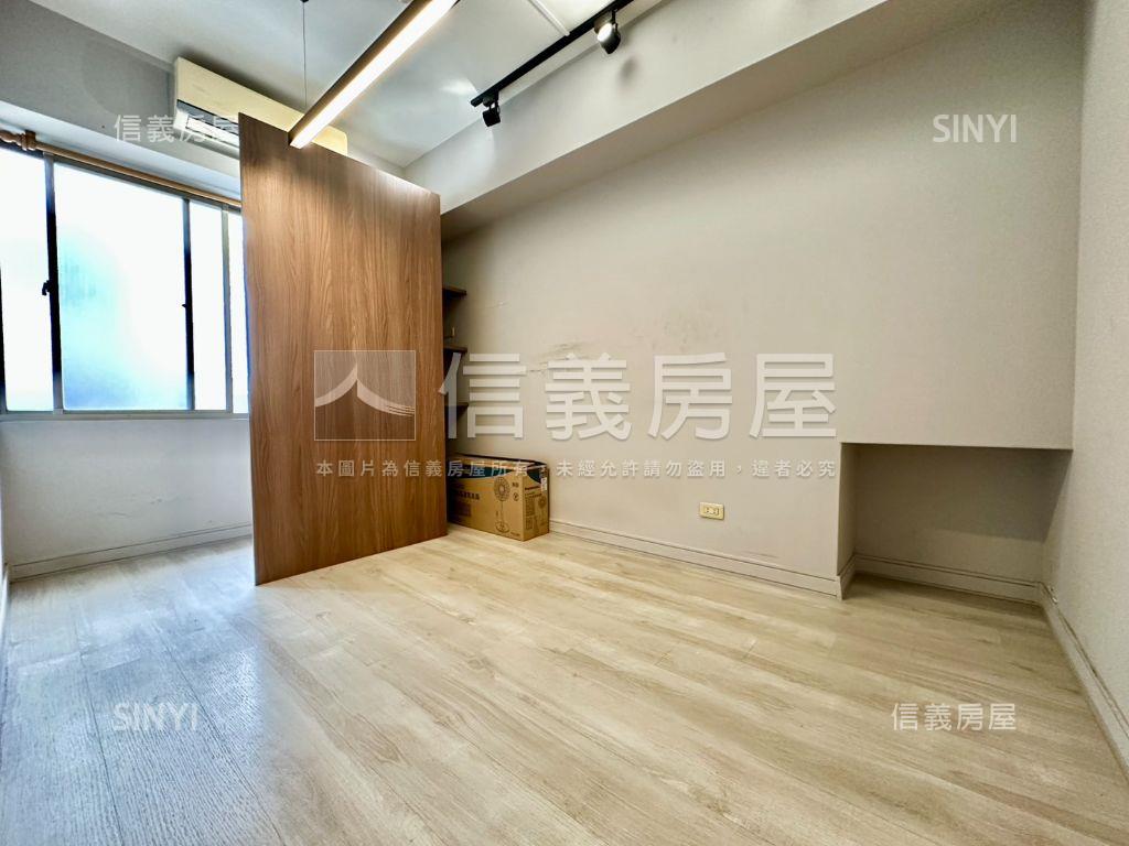 漂亮！西屯二房車位房屋室內格局與周邊環境