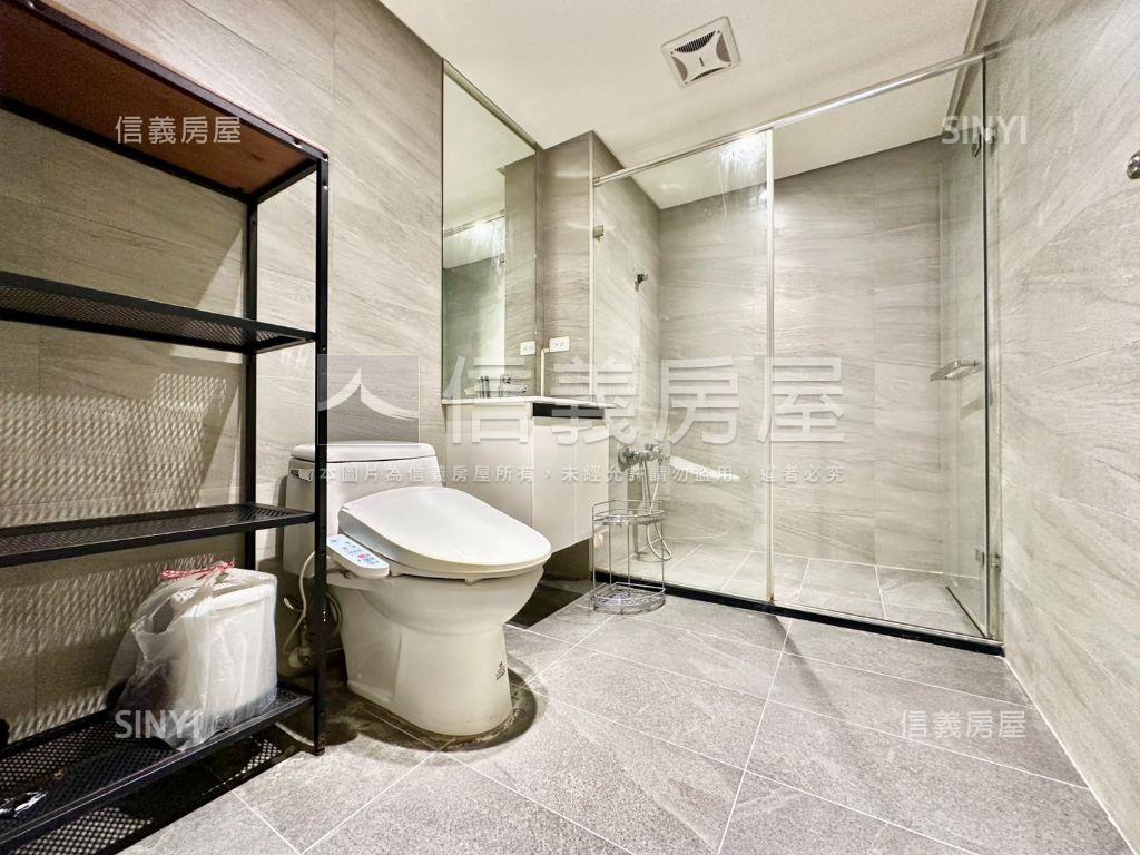 漂亮！西屯二房車位房屋室內格局與周邊環境