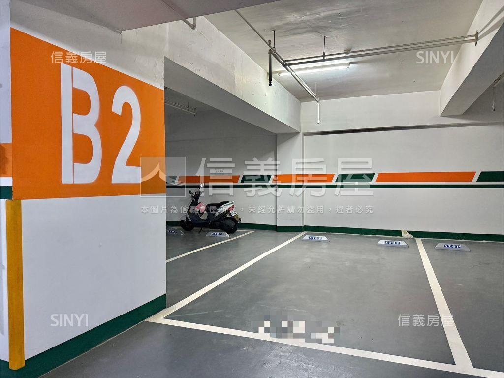 ＳＫＹ１三房｜Ｂ２平面車房屋室內格局與周邊環境