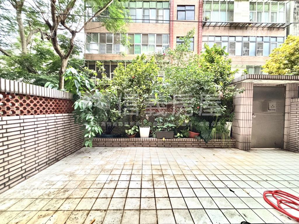 泰順街前後庭院三房有車位房屋室內格局與周邊環境