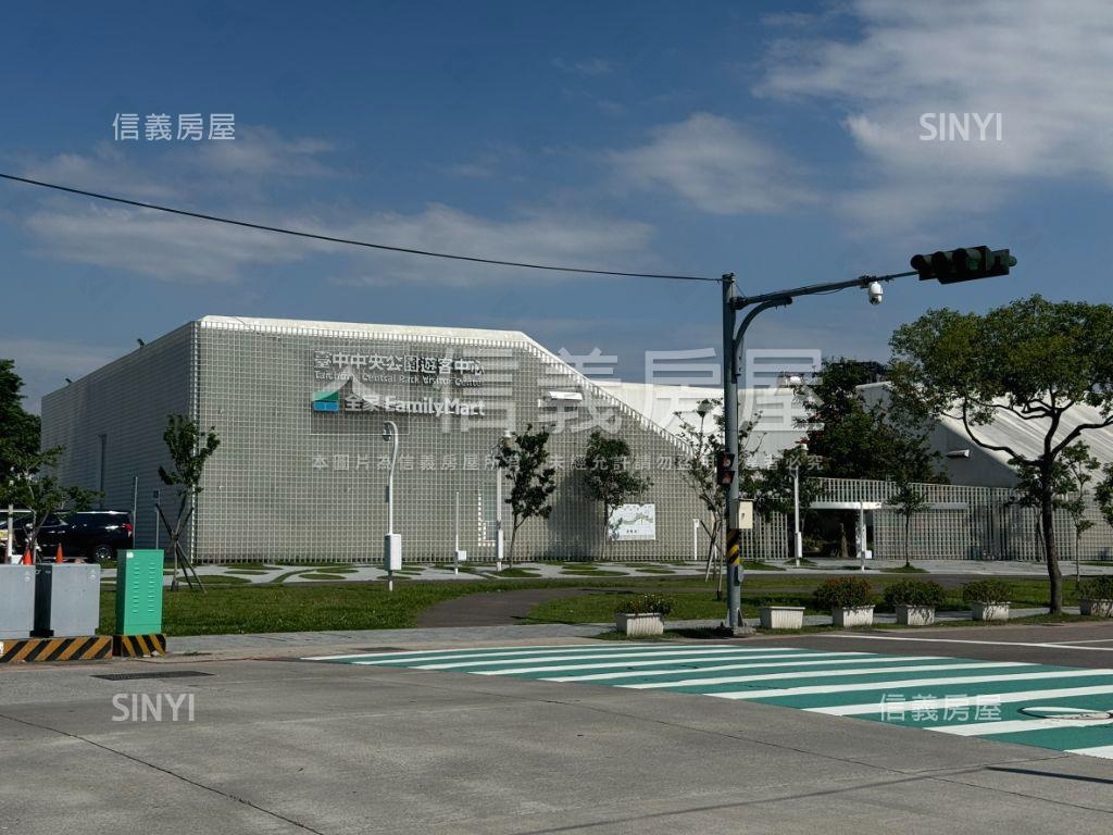 親家中央公園邊間視野戶房屋室內格局與周邊環境