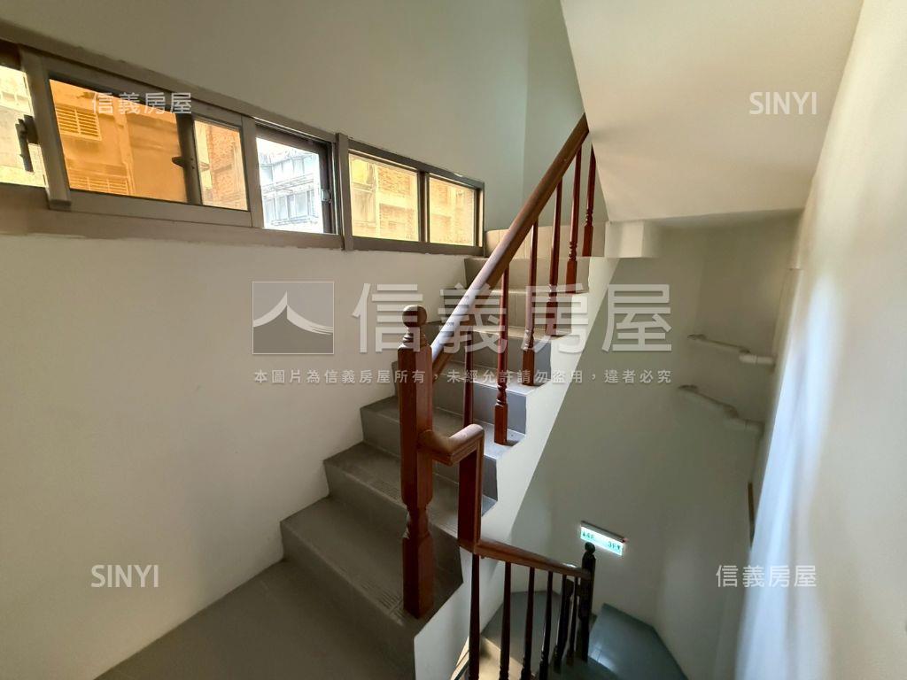 【杜蘭朵】邊間採光美屋房屋室內格局與周邊環境