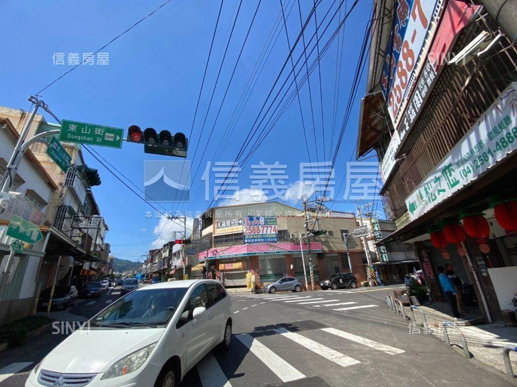 新社方正大面寬土地２房屋室內格局與周邊環境