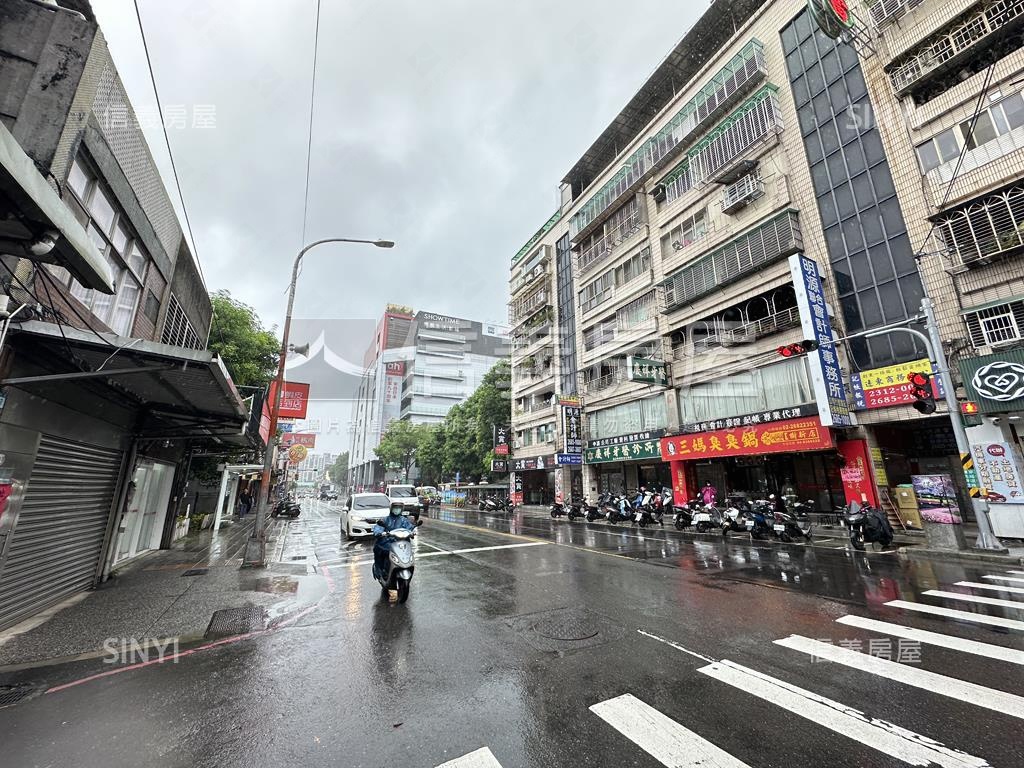 金賀稀少釋出５０號車位房屋室內格局與周邊環境