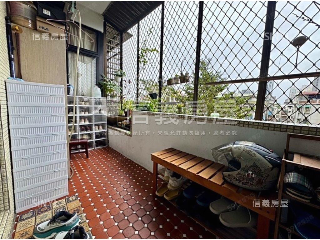 公園捷運中和站自用兼收租房屋室內格局與周邊環境