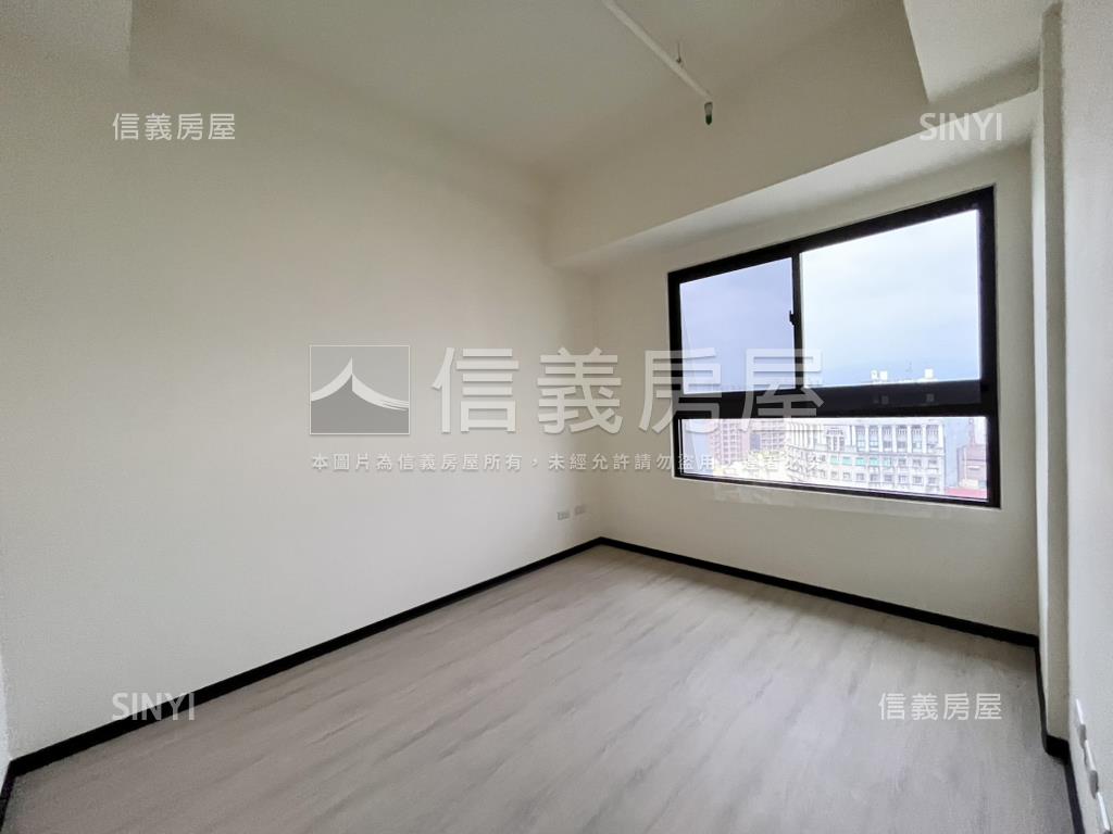 大通大美１７Ｆ兩房平車房屋室內格局與周邊環境
