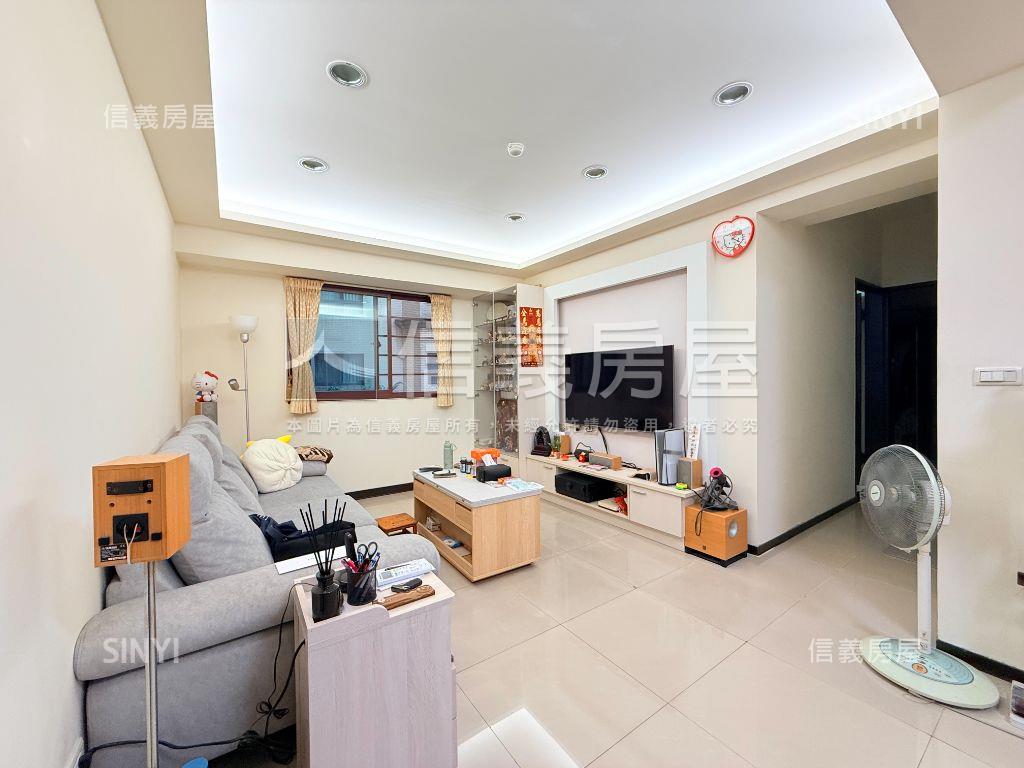 歐洲臻藏。專任三房美邸房屋室內格局與周邊環境