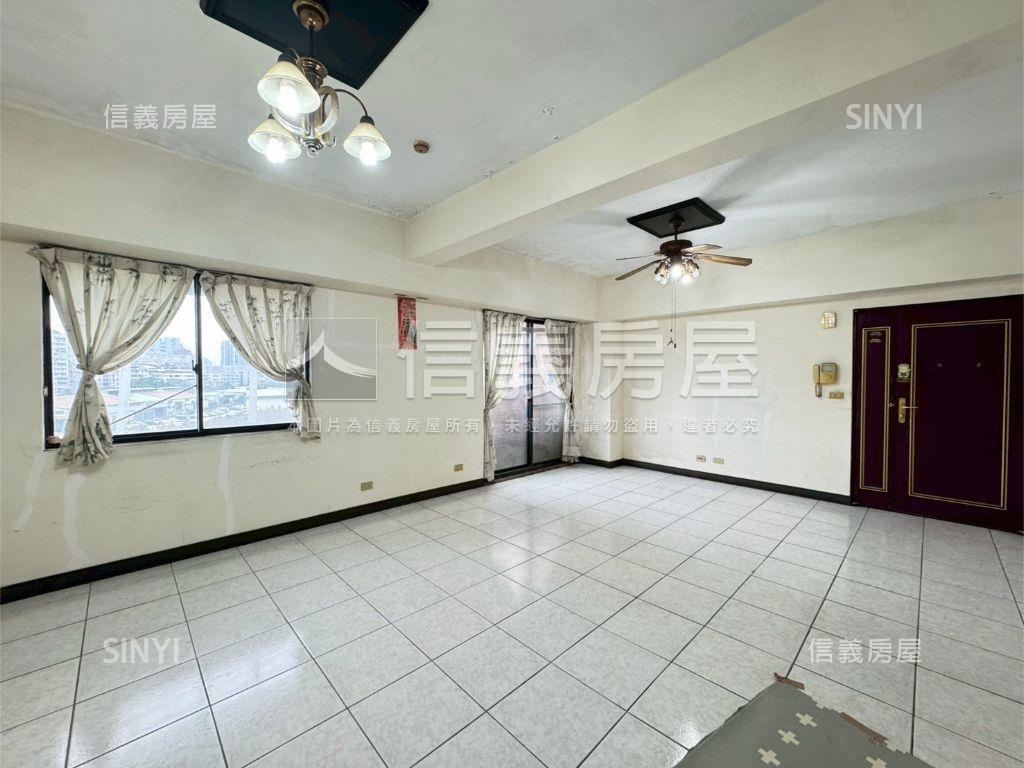 美麗宏國電梯大空間房屋室內格局與周邊環境