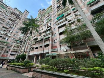 美麗宏國電梯大空間