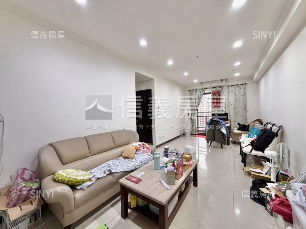 涵悅，電梯２房坡平車位房屋室內格局與周邊環境