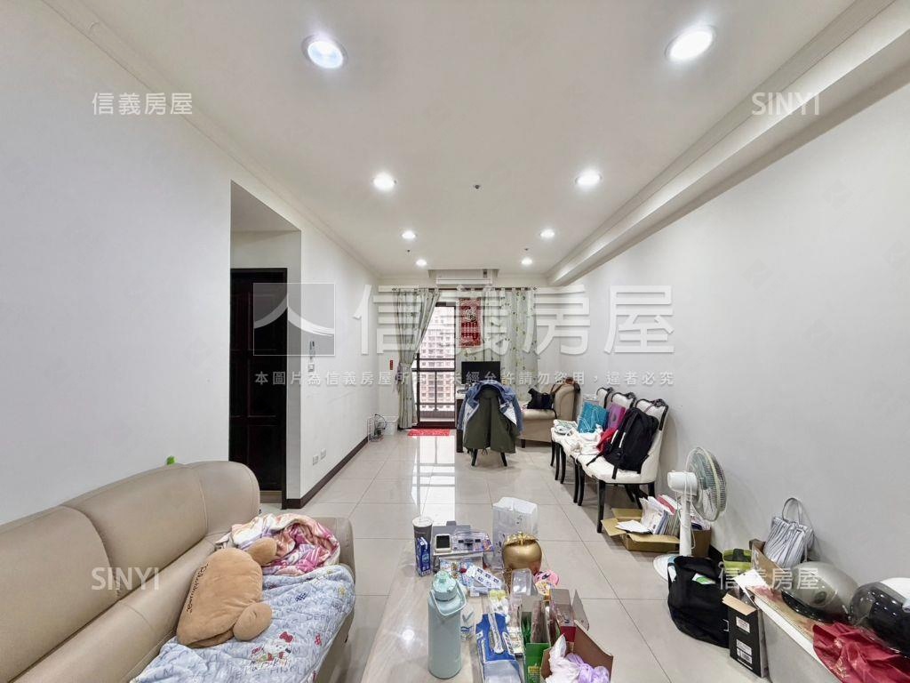 涵悅，電梯２房坡平車位房屋室內格局與周邊環境