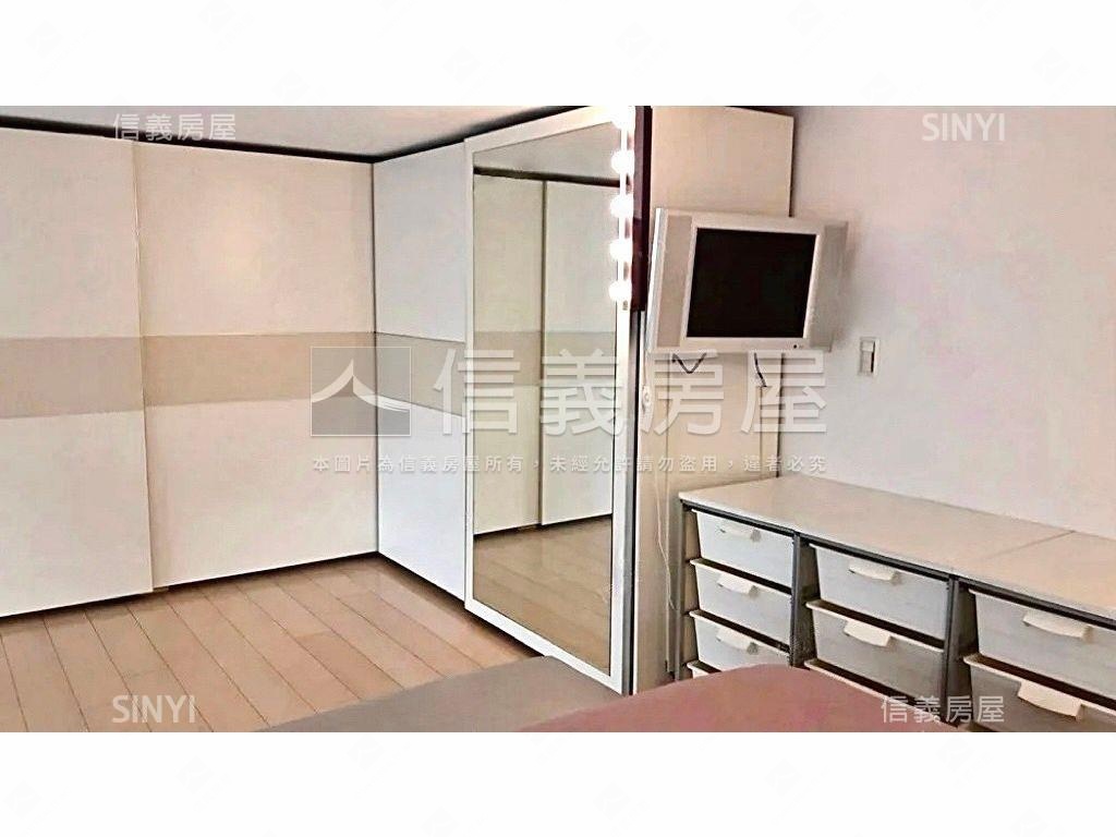 世貿１０１陽光美妝大空間房屋室內格局與周邊環境