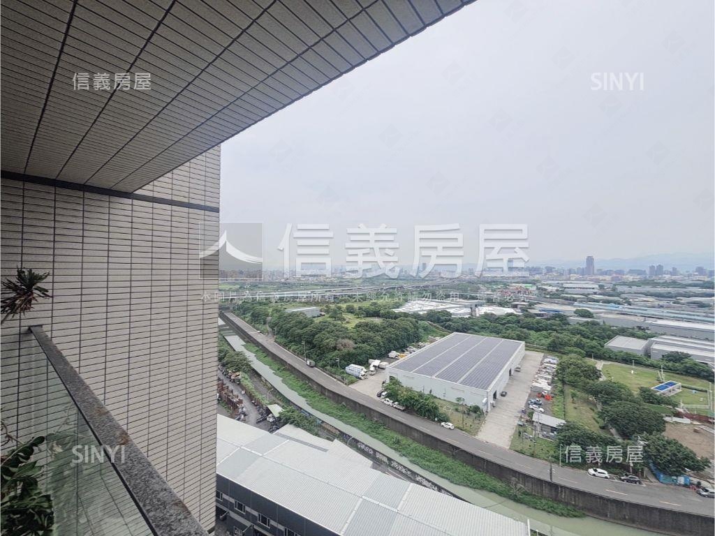 全坤世紀館絕美高樓層房屋室內格局與周邊環境