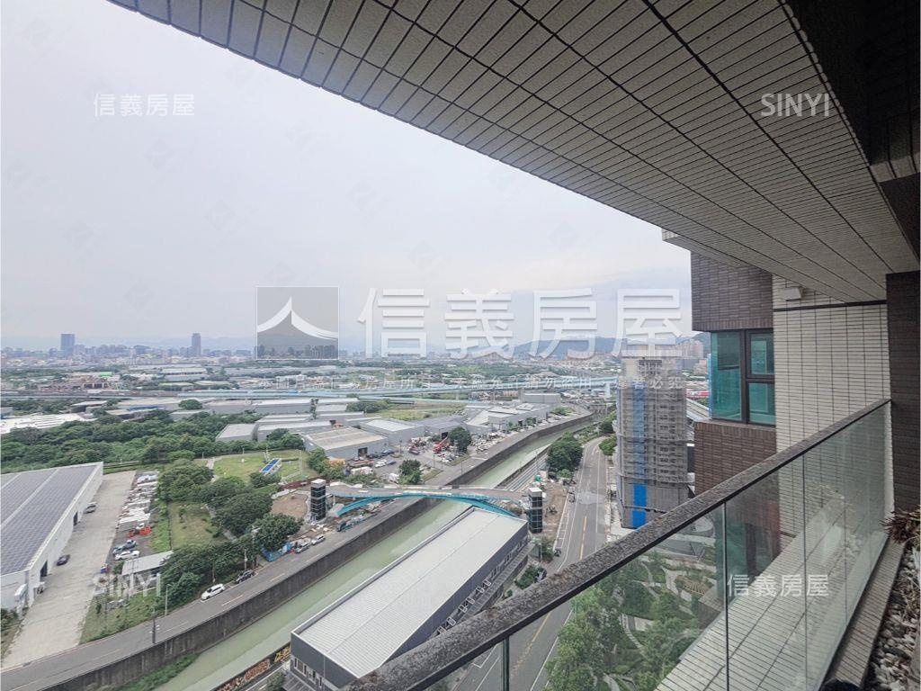 全坤世紀館絕美高樓層房屋室內格局與周邊環境