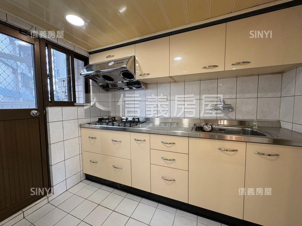 前程似錦●東湖樂高小資宅房屋室內格局與周邊環境