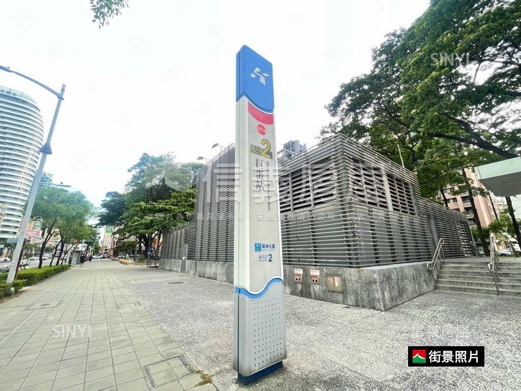 博愛二路‧知名超商金店面房屋室內格局與周邊環境