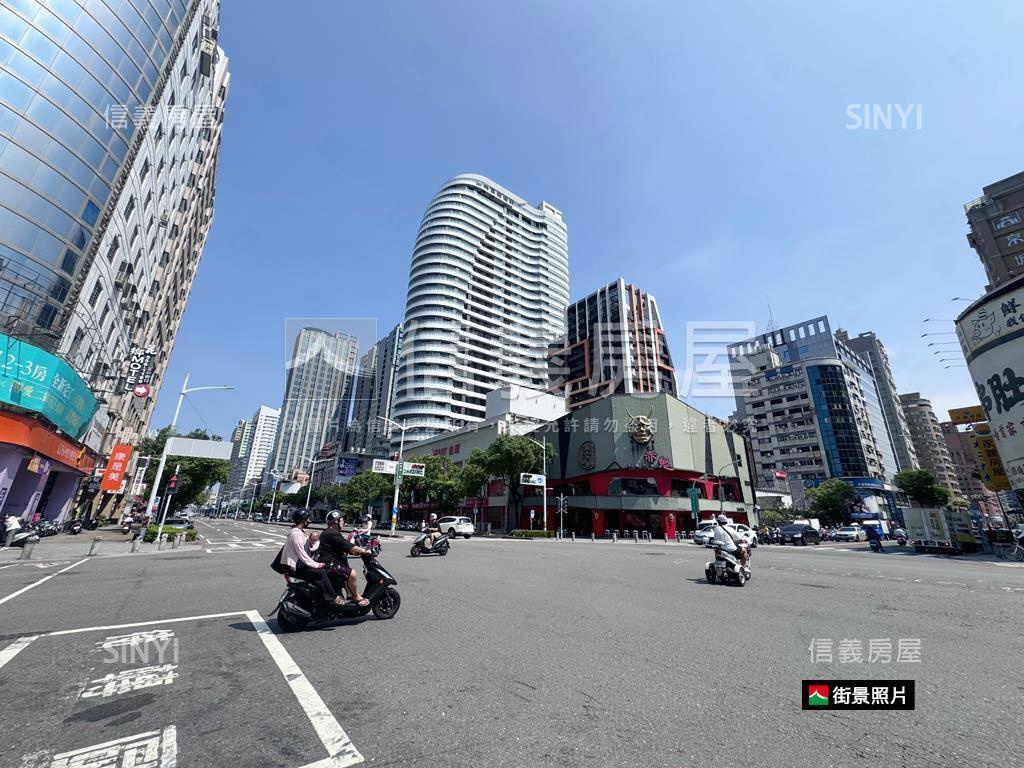 博愛二路‧知名超商金店面房屋室內格局與周邊環境