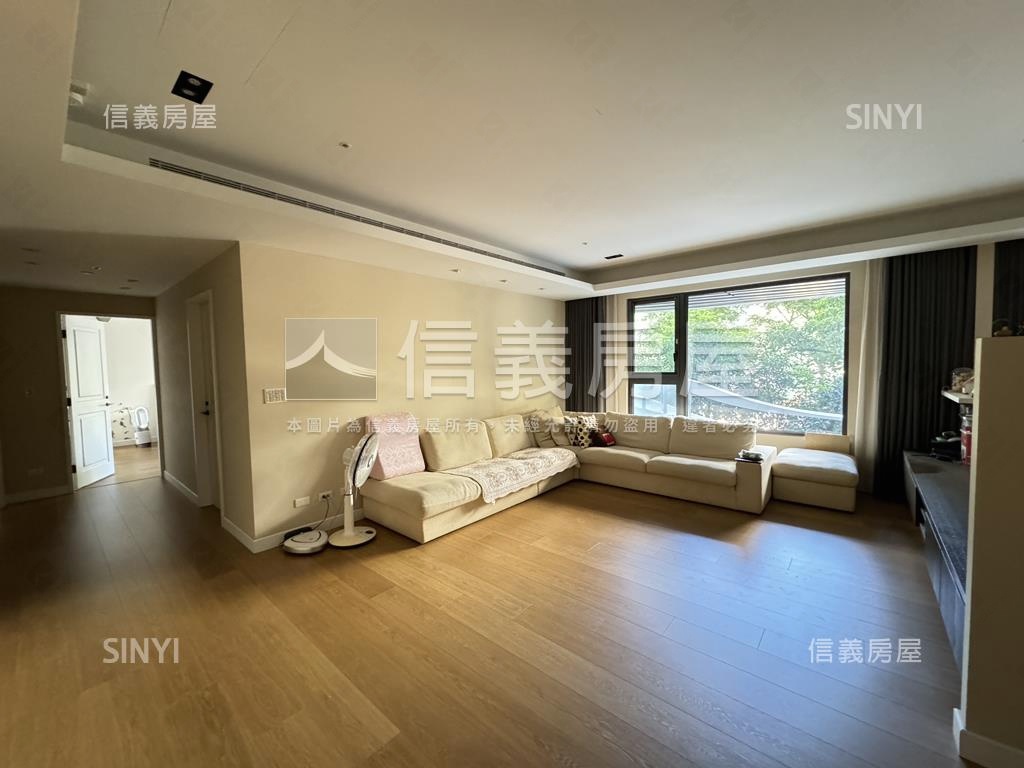 華固松疆磅礡大戶房屋室內格局與周邊環境