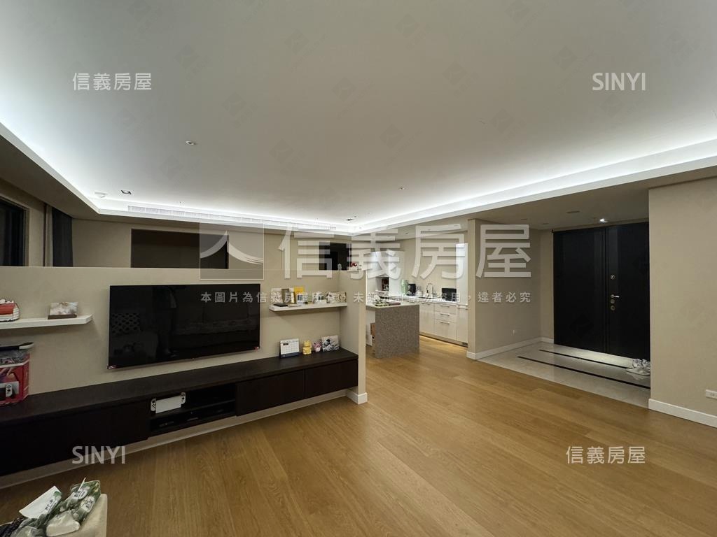 華固松疆磅礡大戶房屋室內格局與周邊環境