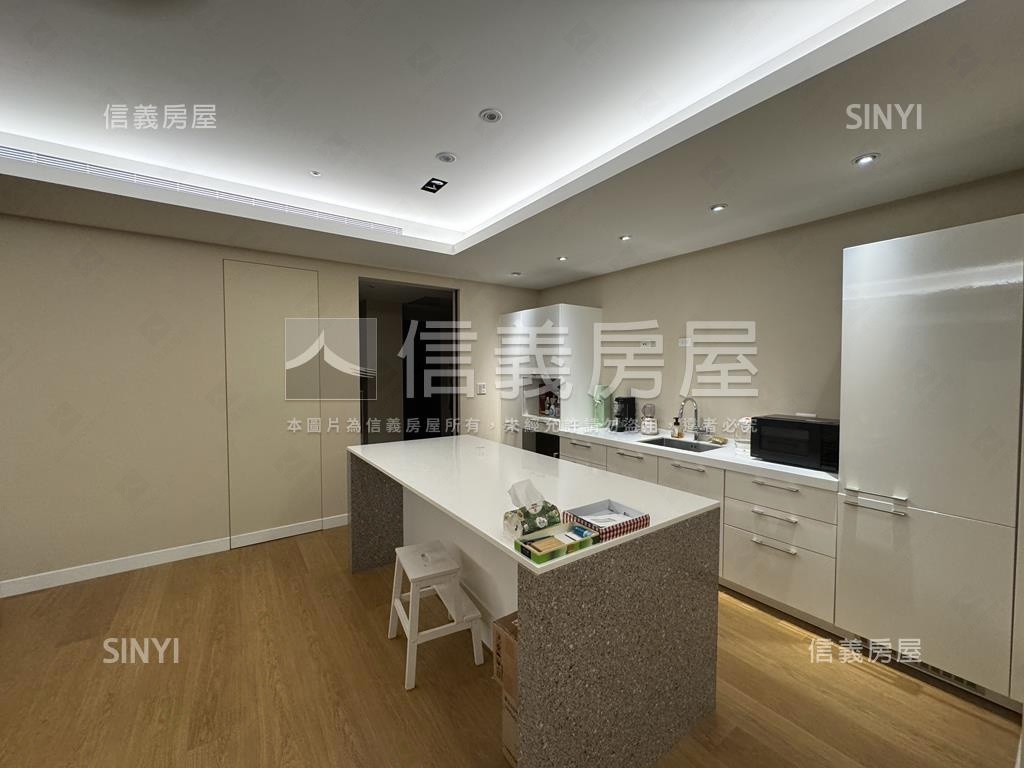 華固松疆磅礡大戶房屋室內格局與周邊環境