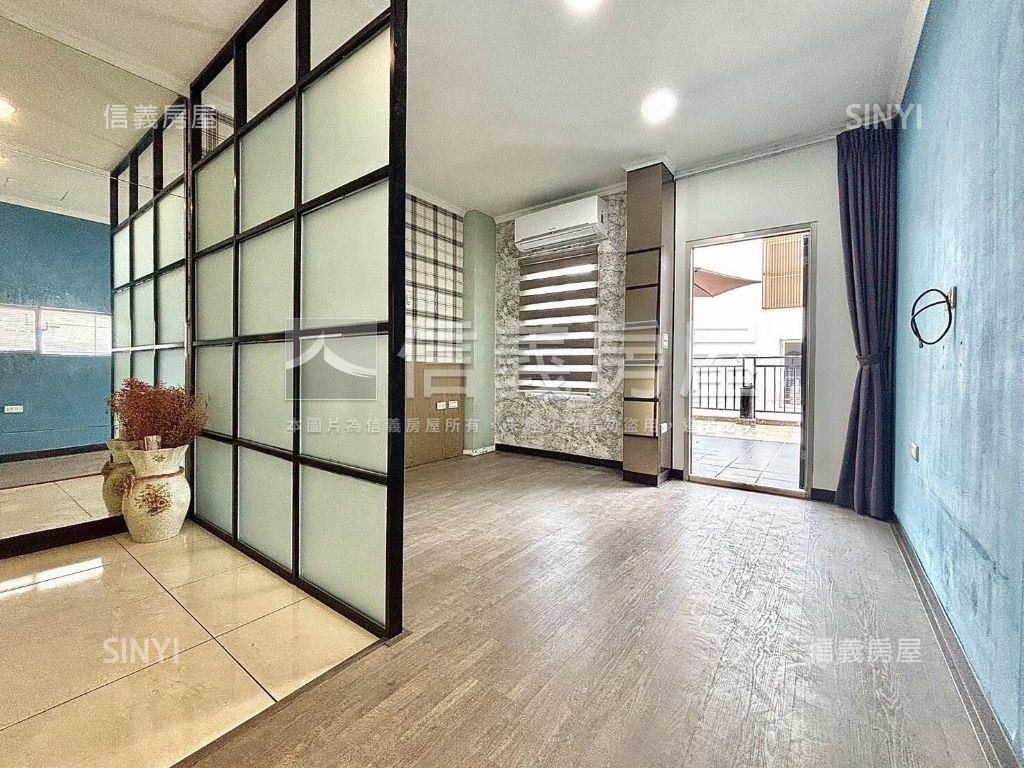 站前北門。獨棟邊間店面房屋室內格局與周邊環境