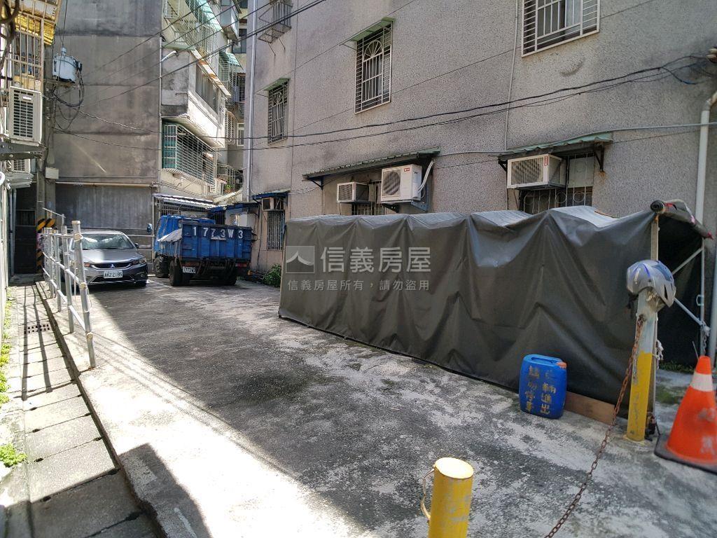 社子１６７坪商一土地房屋室內格局與周邊環境