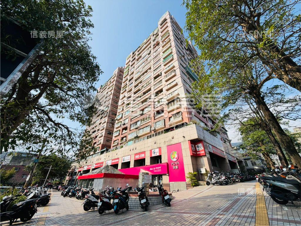 【景觀】高樓電梯兩房兩衛房屋室內格局與周邊環境