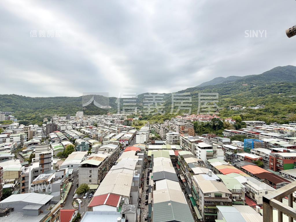 【景觀】高樓電梯兩房兩衛房屋室內格局與周邊環境
